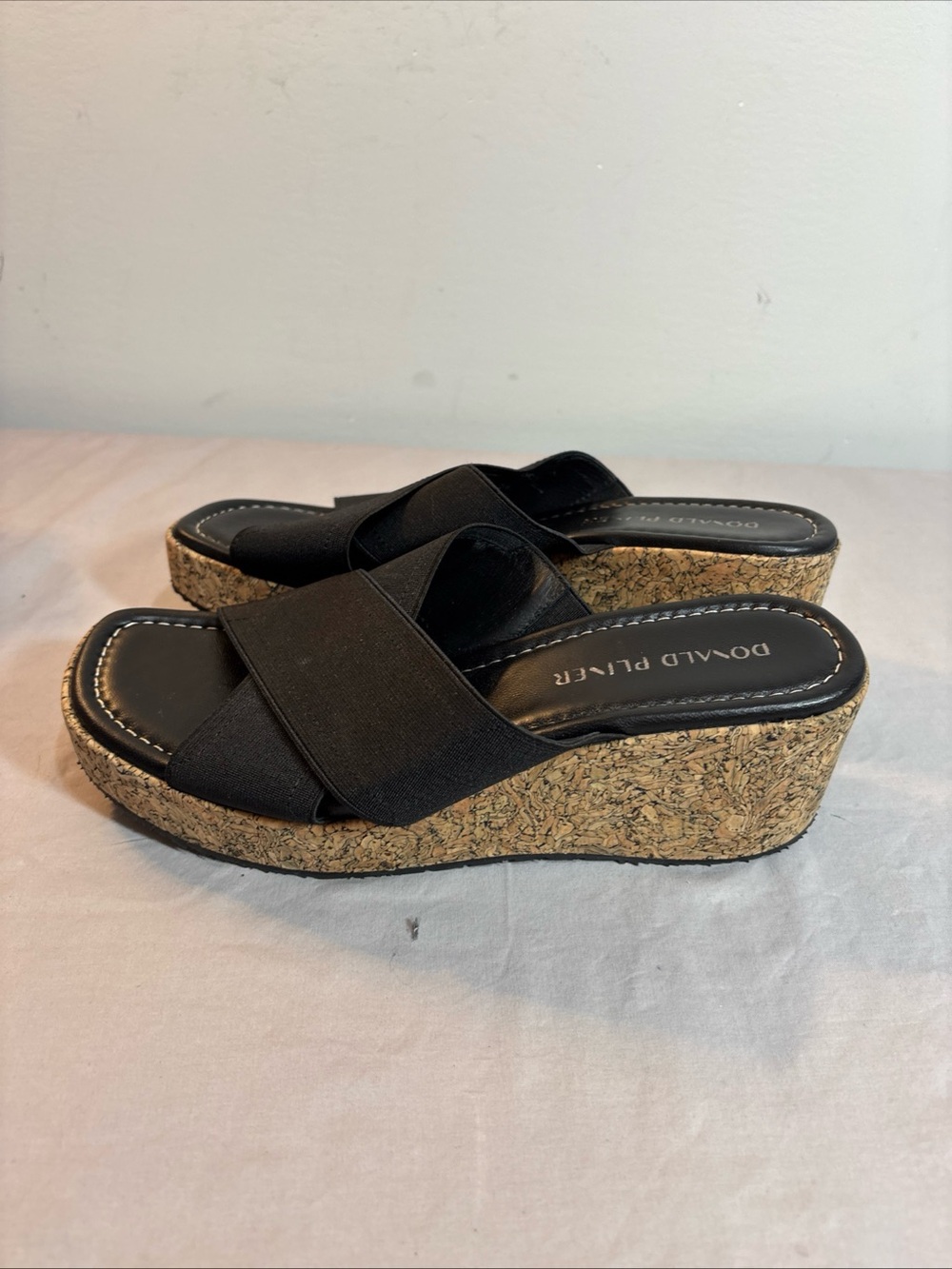 Donald J. Pliner Black Slide Sandals 9 M New!! - Picture 7 of 8